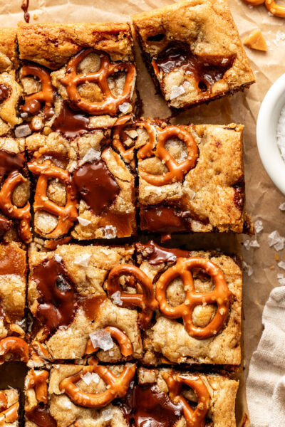 chocolate chip blondies