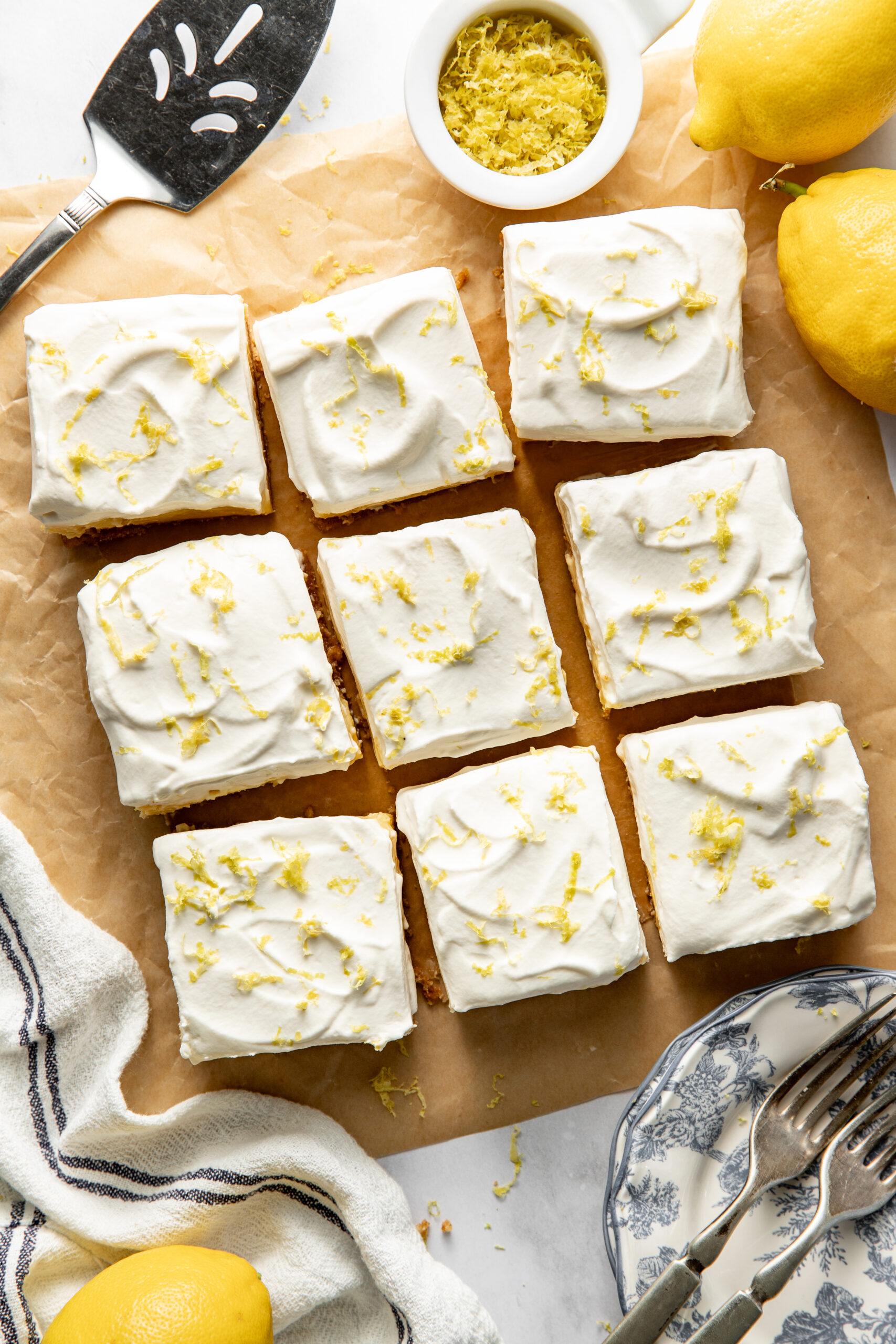 cut lemon pie bars
