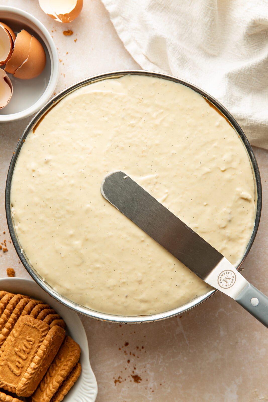 filling added on top of the biscoff filling