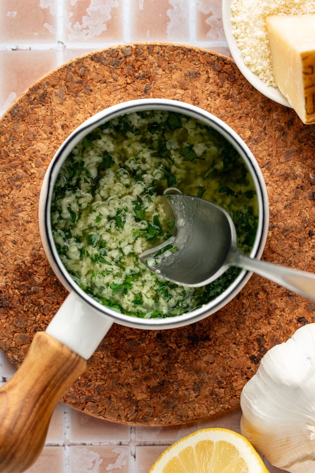 garlic butter sauce for chicken wings